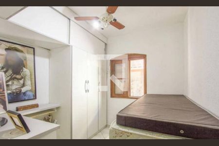 Casa à venda com 3 quartos, 215m² em Vila Carrão, São Paulo