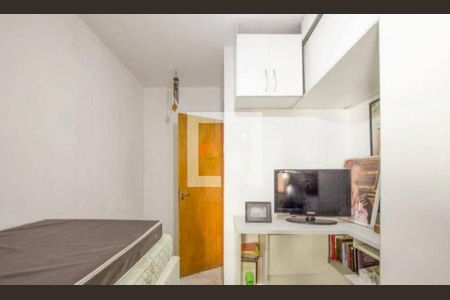 Casa à venda com 3 quartos, 215m² em Vila Carrão, São Paulo