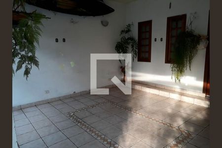 Casa à venda com 3 quartos, 112m² em Brás, São Paulo