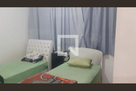 Casa à venda com 2 quartos, 117m² em Vila Carrão, São Paulo