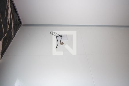 Banheiro social de casa à venda com 3 quartos, 120m² em Paraíso, Santo André