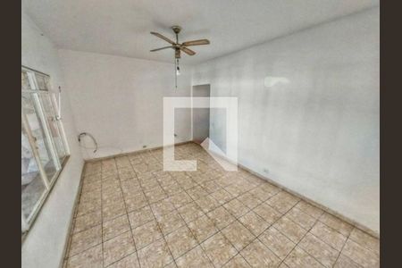 Casa à venda com 3 quartos, 124m² em Vila Carrão, São Paulo