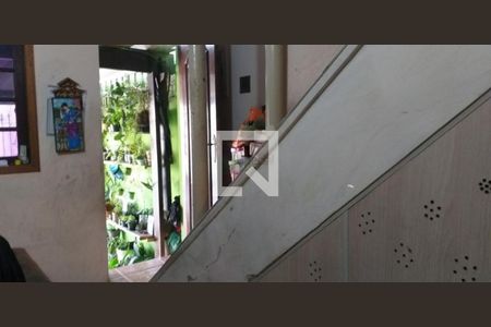 Casa à venda com 3 quartos, 180m² em Vila Antonina, São Paulo
