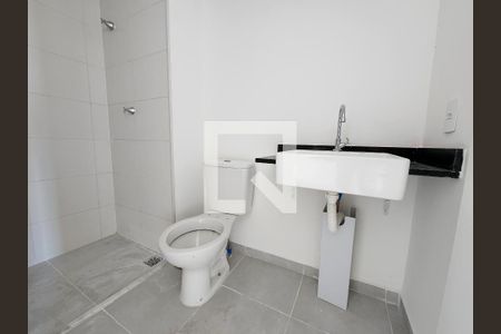 Banheiro de kitnet/studio à venda com 1 quarto, 25m² em Vila Olímpia, São Paulo