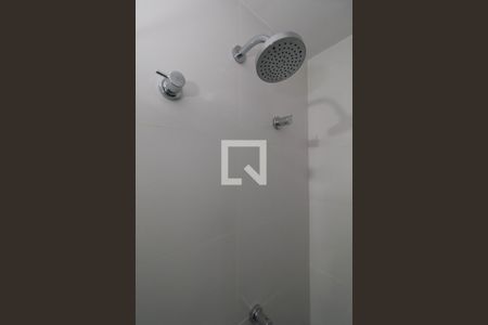 Banheiro de apartamento à venda com 1 quarto, 28m² em Sumaré, São Paulo