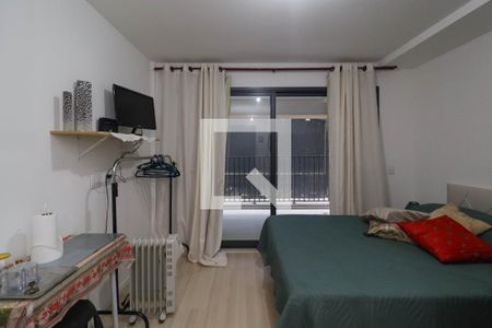 Sala/Quarto de apartamento à venda com 1 quarto, 28m² em Sumaré, São Paulo