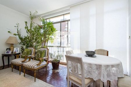 Apartamento à venda com 3 quartos, 191m² em Cerqueira César, São Paulo