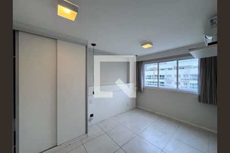 Suite 1 de apartamento à venda com 2 quartos, 112m² em Recreio dos Bandeirantes, Rio de Janeiro