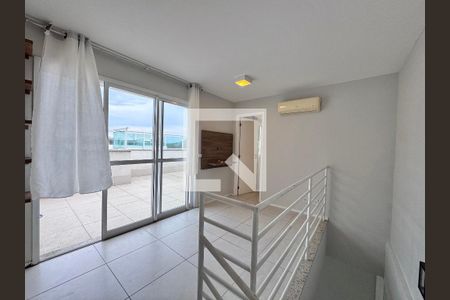 Apartamento à venda com 112m², 2 quartos e 1 vagaSala (Segundo andar)