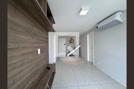 Sala de apartamento à venda com 2 quartos, 112m² em Recreio dos Bandeirantes, Rio de Janeiro