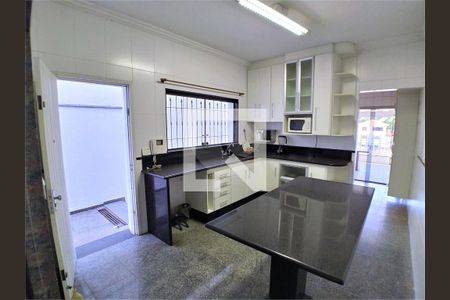 Casa à venda com 3 quartos, 125m² em Vila Mazzei, São Paulo