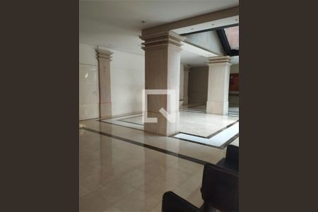 Apartamento à venda com 5 quartos, 220m² em Vila Uberabinha, São Paulo