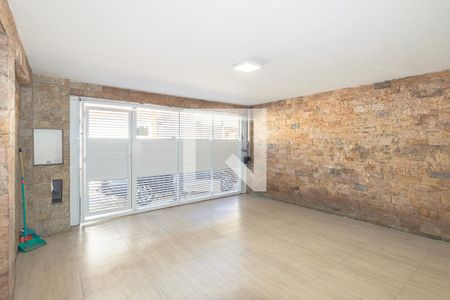 Garagem de casa para alugar com 2 quartos, 140m² em Vila Olímpia, São Paulo