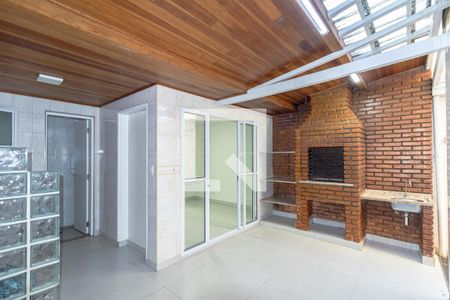 Quintal de casa para alugar com 2 quartos, 140m² em Vila Olímpia, São Paulo