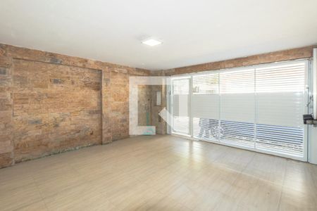 Garagem de casa para alugar com 2 quartos, 140m² em Vila Olímpia, São Paulo