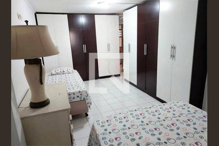 Casa à venda com 6 quartos, 250m² em Vila Morse, São Paulo