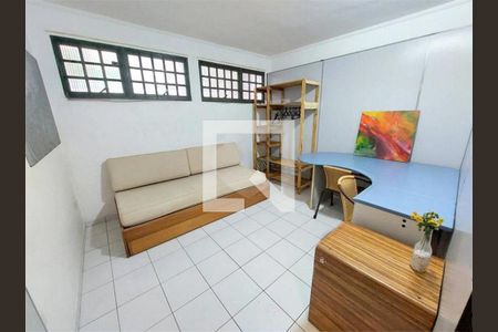 Casa à venda com 6 quartos, 250m² em Vila Morse, São Paulo