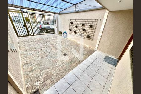 Garagem de casa para alugar com 2 quartos, 100m² em Jaraguá, Belo Horizonte