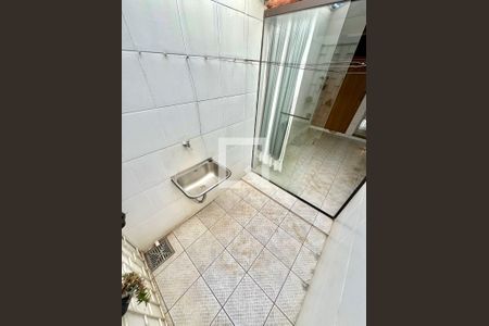 Área de Serviço de casa para alugar com 2 quartos, 100m² em Jaraguá, Belo Horizonte