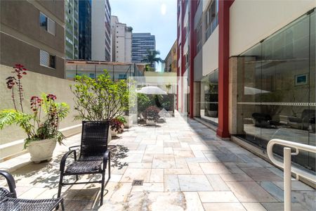 Apartamento à venda com 2 quartos, 85m² em Cerqueira César, São Paulo