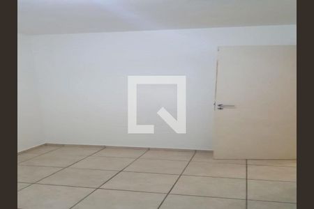 Apartamento à venda com 3 quartos, 58m² em Cidade dos Bandeirantes, São Paulo