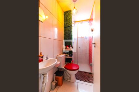 Banheiro de apartamento à venda com 2 quartos, 42m² em Colônia (zona Leste), São Paulo