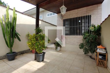 Casa de condomínio à venda com 90m², 2 quartos e 1 vagaGaragem