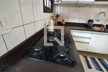 Casa de condomínio à venda com 90m², 2 quartos e 1 vagaCozinha - Armários