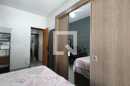 Casa de condomínio à venda com 90m², 2 quartos e 1 vagaSuíte 1