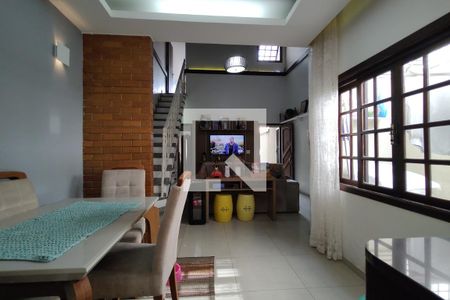 Casa de condomínio à venda com 90m², 2 quartos e 1 vagaSala 2