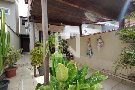 Casa de condomínio à venda com 90m², 2 quartos e 1 vagaGaragem
