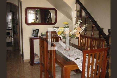 Casa à venda com 3 quartos, 350m² em Jardim Textil, São Paulo