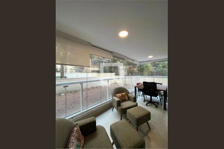 Apartamento à venda com 2 quartos, 64m² em Cerqueira César, São Paulo