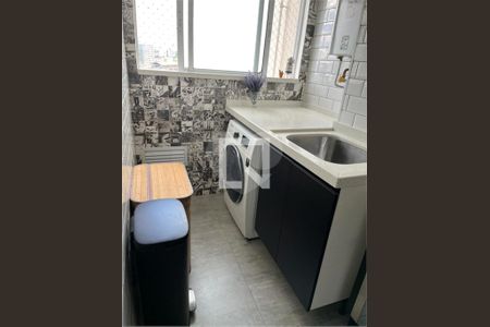 Apartamento à venda com 2 quartos, 45m² em Jardim Sabara, São Paulo