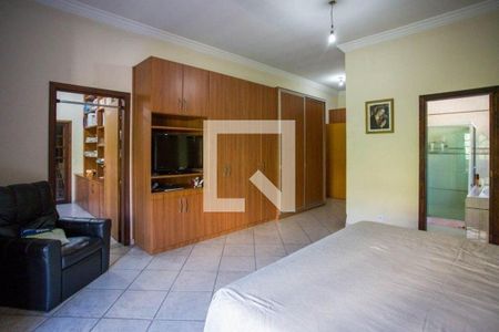 Casa à venda com 4 quartos, 400m² em Cidade São Francisco, São Paulo