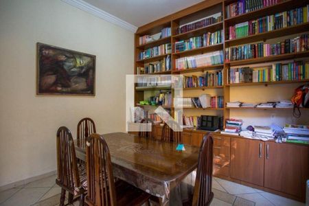 Casa à venda com 4 quartos, 400m² em Cidade São Francisco, São Paulo