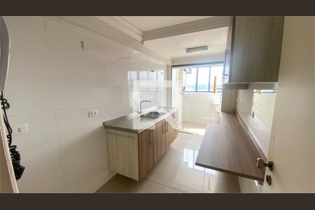 Apartamento à venda com 2 quartos, 107m² em Vila Mangalot, São Paulo