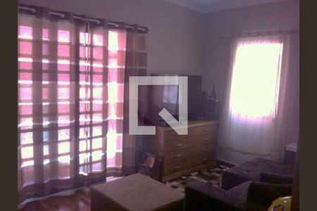 Casa à venda com 3 quartos, 200m² em Jardim das Vertentes, São Paulo