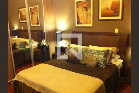 Casa à venda com 3 quartos, 200m² em Jardim das Vertentes, São Paulo