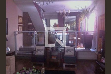 Casa à venda com 3 quartos, 200m² em Jardim das Vertentes, São Paulo