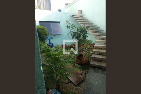 Casa à venda com 3 quartos, 342m² em Jardim Prudência, São Paulo