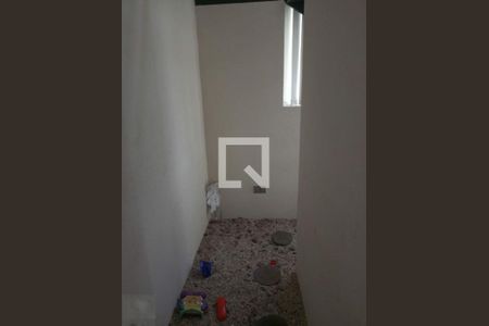 Casa à venda com 3 quartos, 342m² em Jardim Prudência, São Paulo