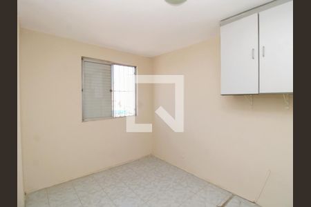 Quarto 1 de apartamento para alugar com 2 quartos, 40m² em Jardim Andarai, São Paulo