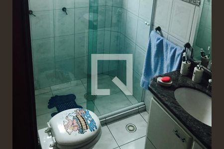 Banheiro suíte 1 de apartamento para alugar com 3 quartos, 120m² em Vila Tupi, Praia Grande
