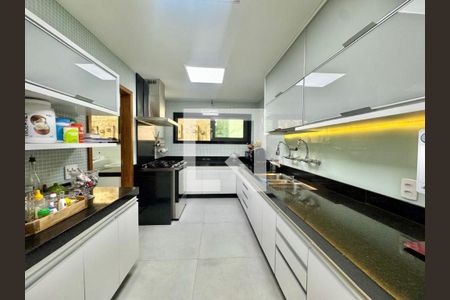 Apartamento à venda com 4 quartos, 355m² em Ingá, Niterói