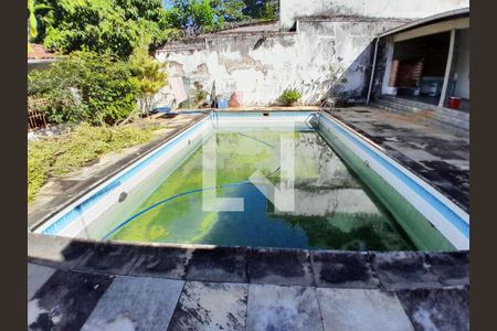 Casa à venda com 3 quartos, 160m² em Badu, Niterói