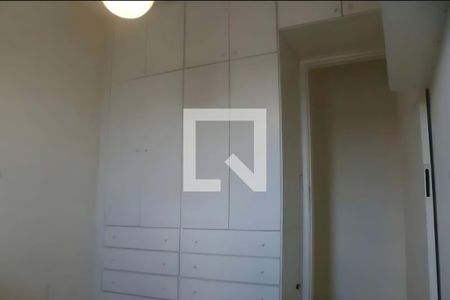 Apartamento à venda com 2 quartos, 54m² em Jardim Cláudia, São Paulo