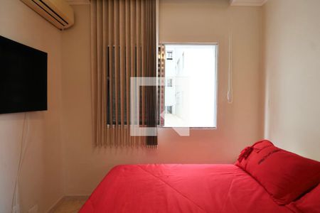 Suíte de apartamento para alugar com 3 quartos, 96m² em Tortuga, Guarujá