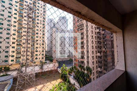 Varanda da sala de apartamento à venda com 2 quartos, 68m² em Alphaville Industrial, Barueri