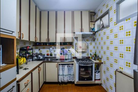 Cozinha de apartamento para alugar com 2 quartos, 75m² em Jardim Bela Vista, Santo André